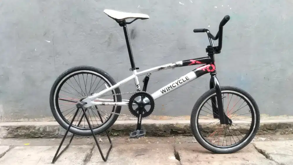 Sepeda bmx wimcycel zero
