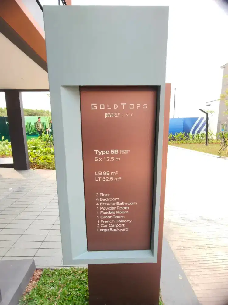 DiJual rumah 3Lantai 4KT, GoldTop, Neo lembah hijau Lippo Cikarang