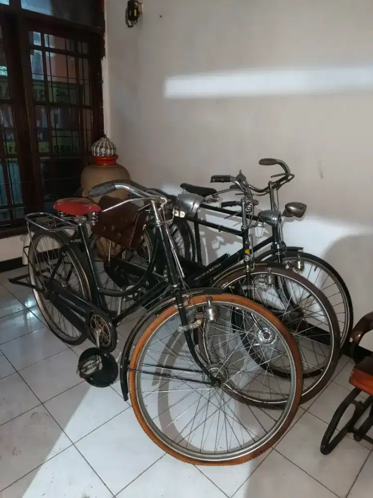 Sepeda Onthel Antik