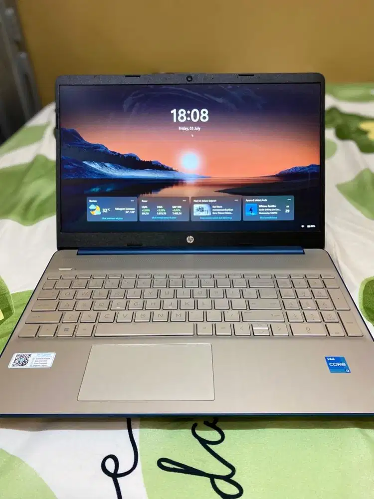 HP 15s i3 Gen 12 RAM 8GB SSD 512GB - Mulus Like New