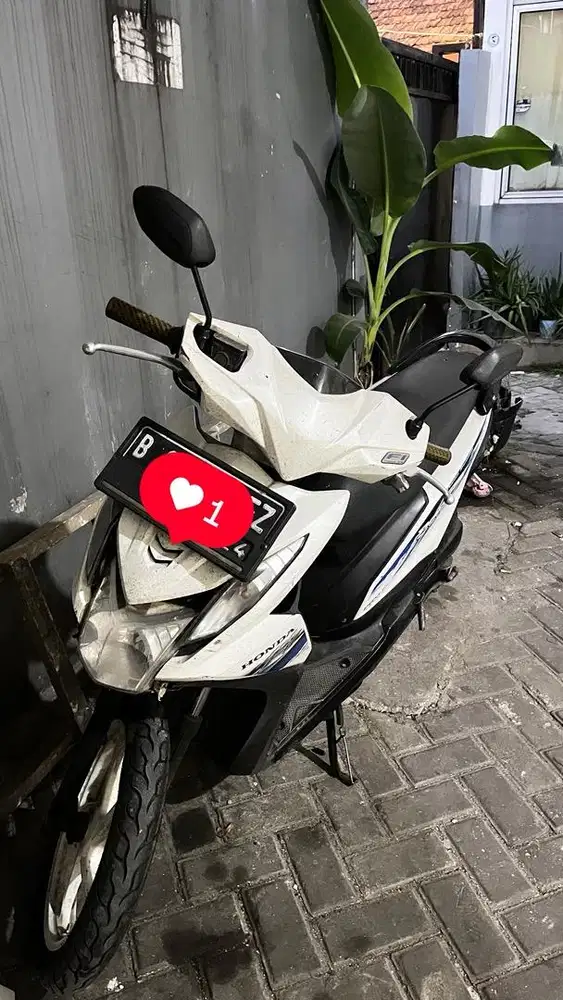 Di jual motor honda beat tahun 2014 dokumen lengkap