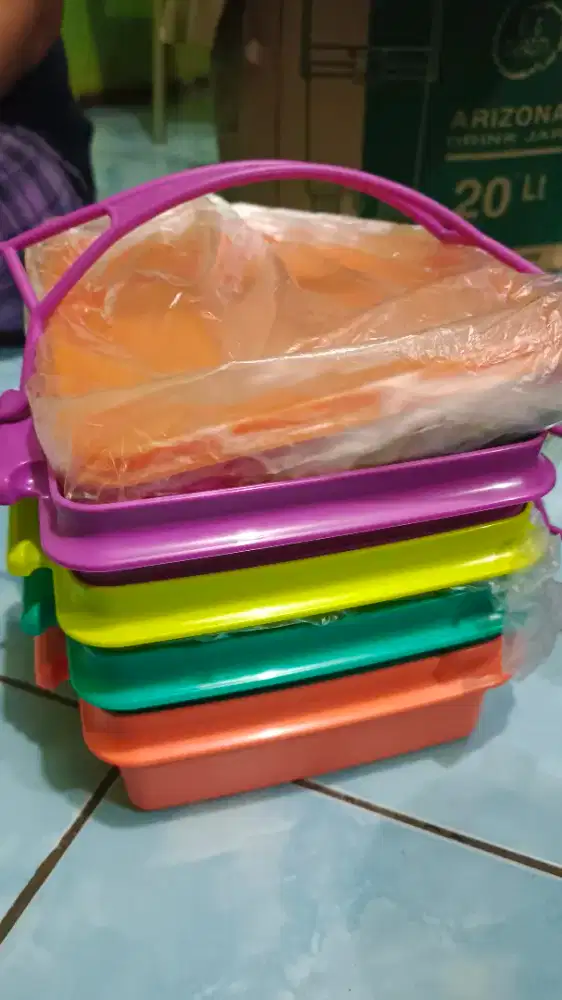 Rantang Tupperware asli