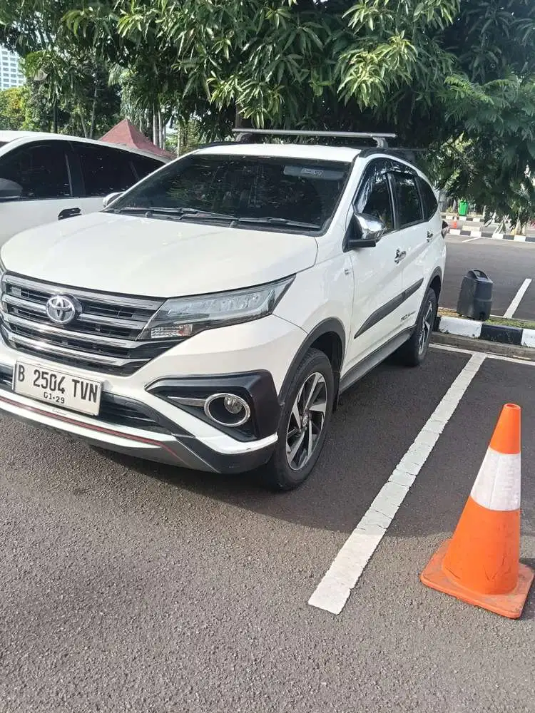 Toyota Rush 2018 Bensin