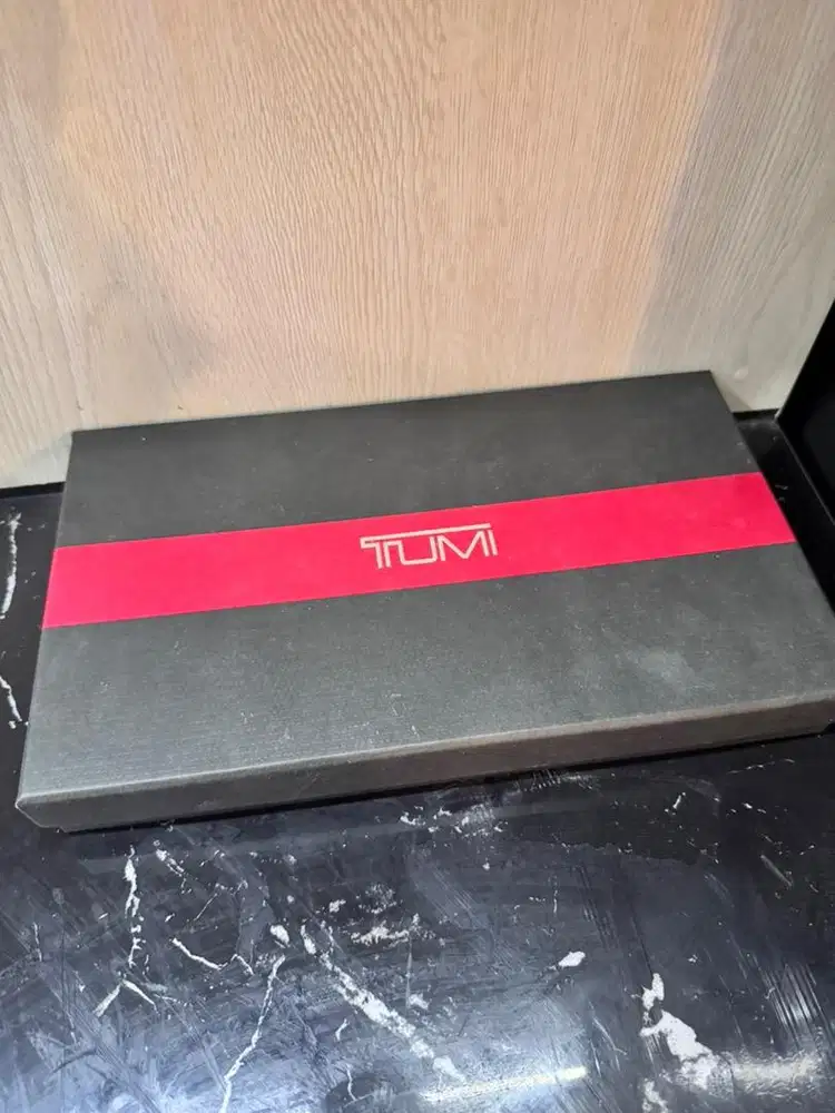 handbag tumi original