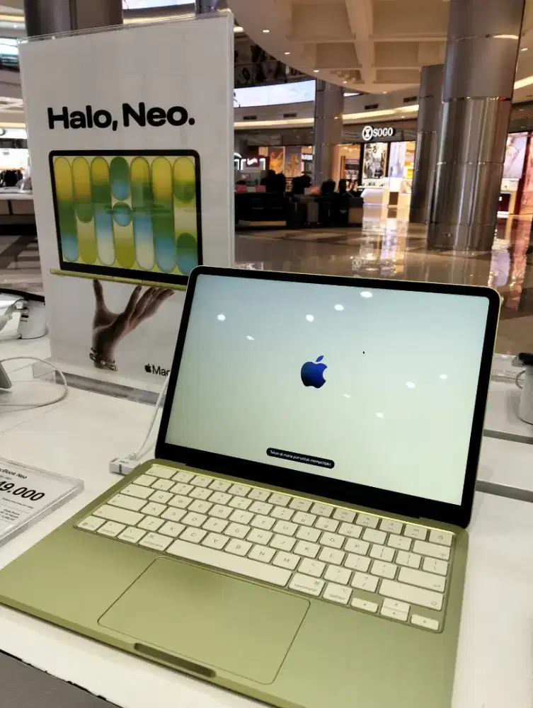 Apple Macbook NEO