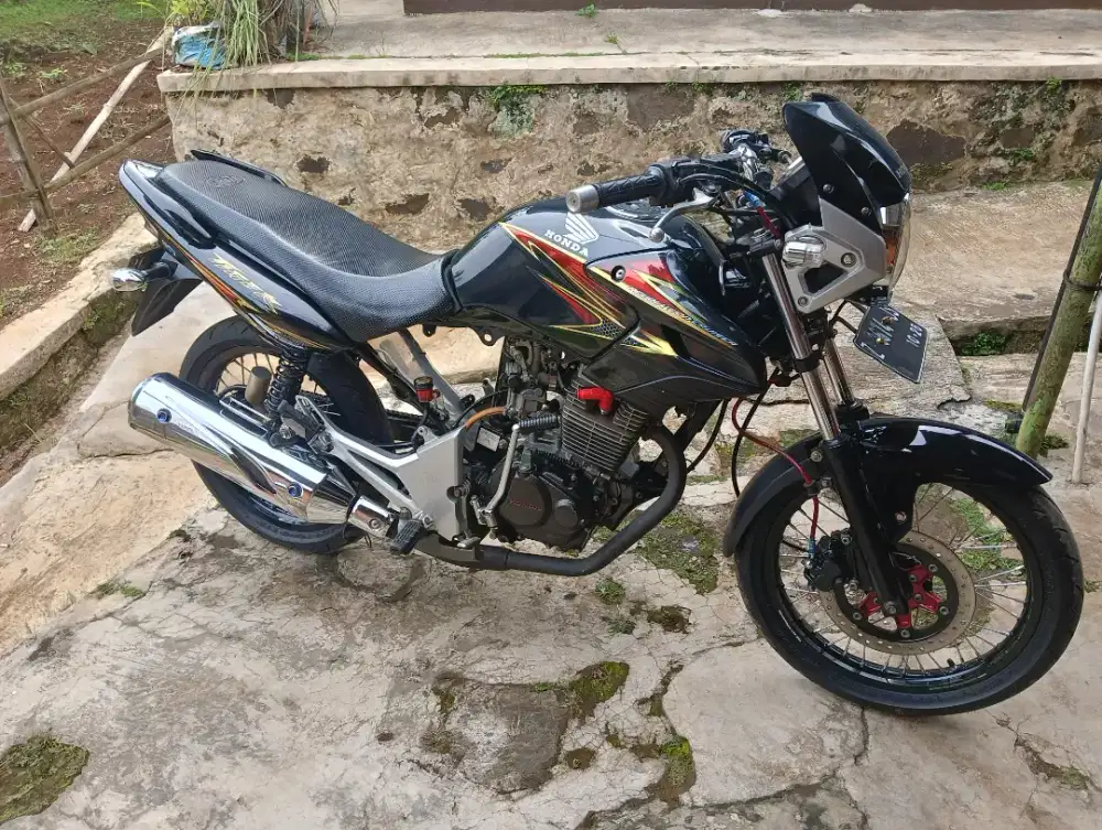 Dijual Honda tiger revo 2011