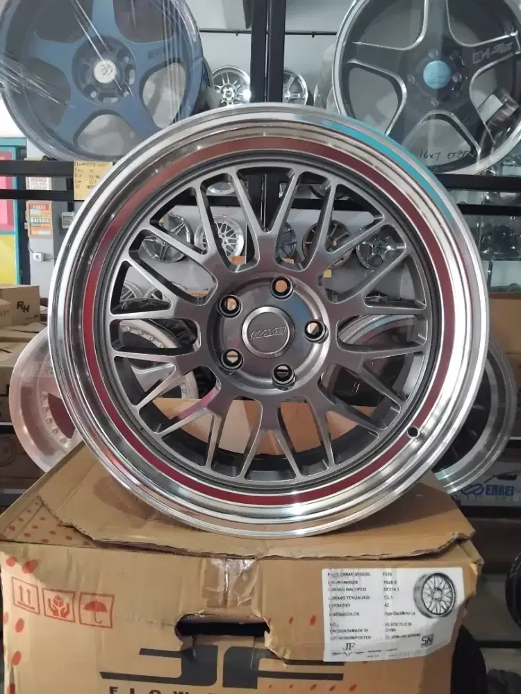 Velg rays 21a r18 5x114 lbr8 et42
