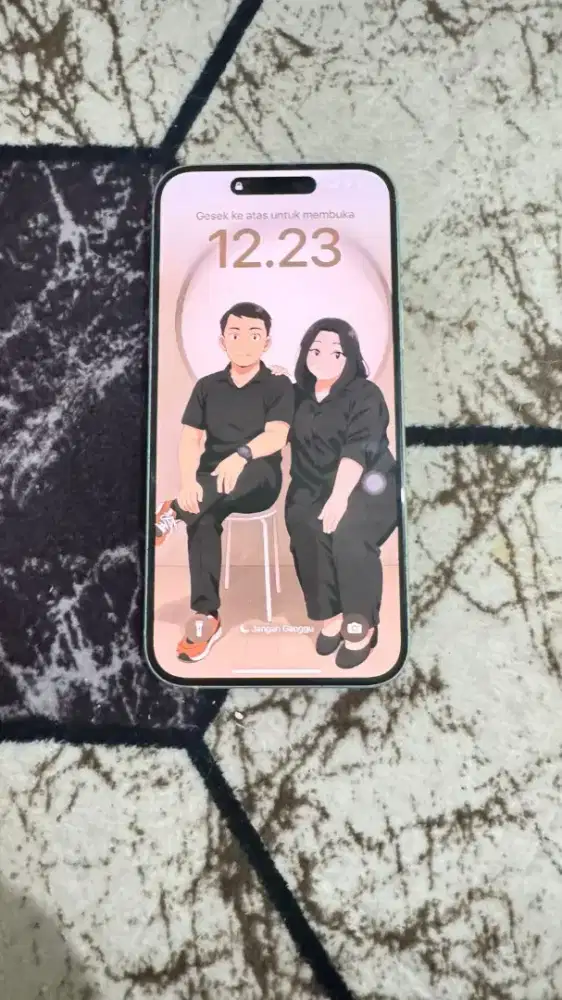 Di jual iPhone 15 plus