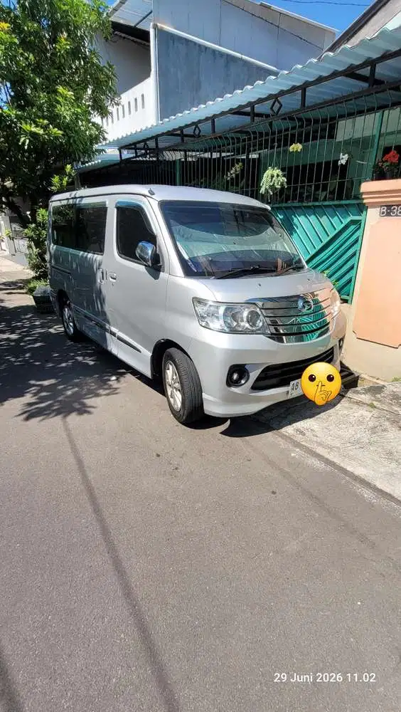 Daihatsu Luxio 2014 Bensin