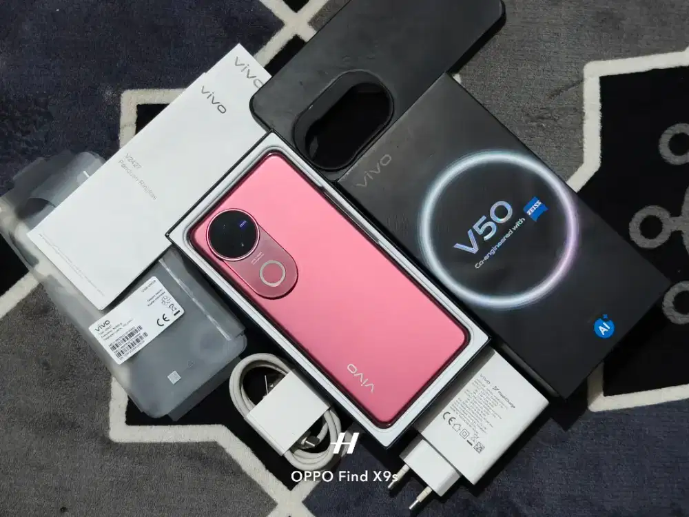 Vivo V50 5G 12/256B Resmi