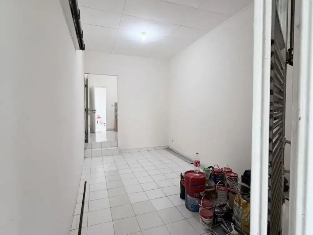 Rumah 2 Lantai Grand Wisata Bekasi Shm Baru Renovasi 2026 Carport 2 Mobil (1249)