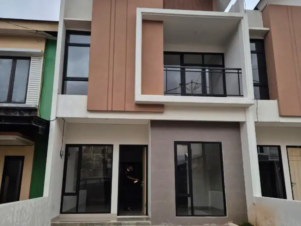 Rumah di perumahan Kirana Residence