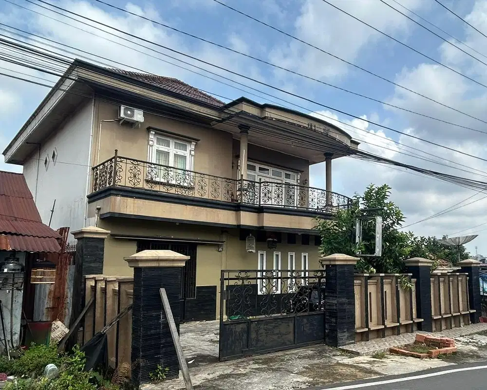 DIJUAL RUMAH 2 LANTAI
