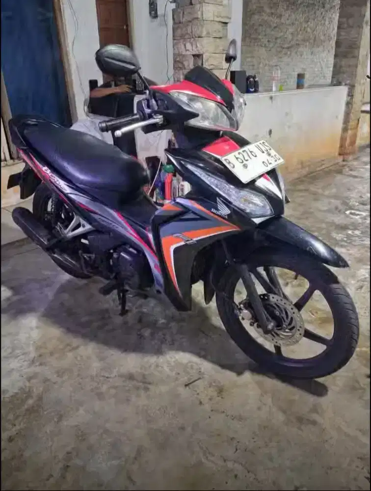 Honda Blade FI 2014