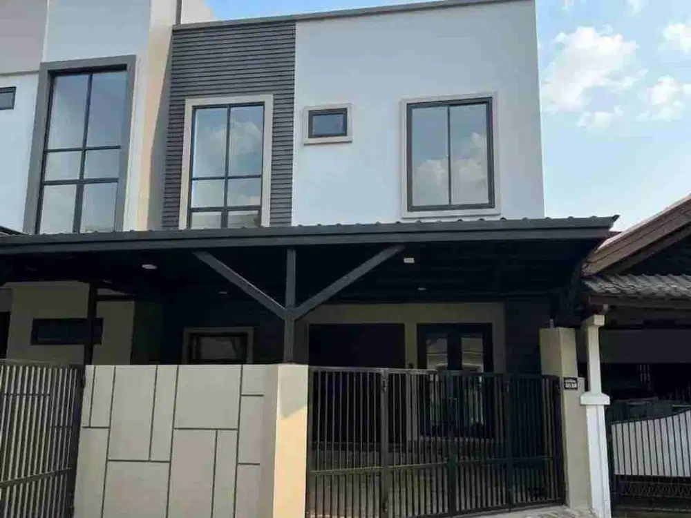 Rumah Dijual Di Griya Loka BSD (HRB208)