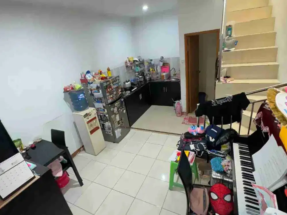 Dijual rumah Taman Palem Lestari