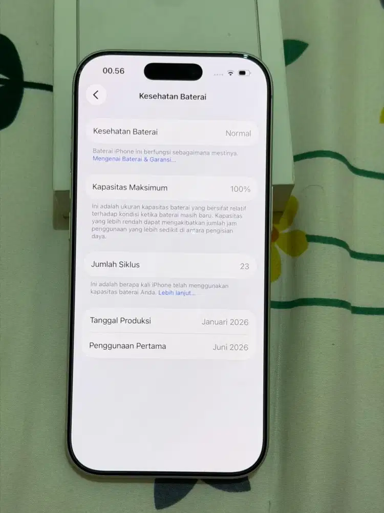 Iphone 17 ibox like new