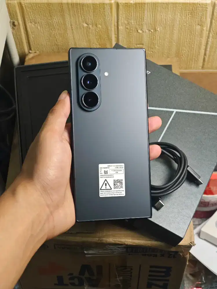 Samsung Z Fold 7 12/256 sein original
