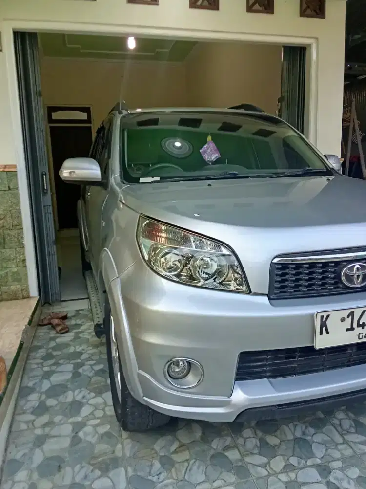 Toyota Rush G 2013 manual tangan pertama plat K