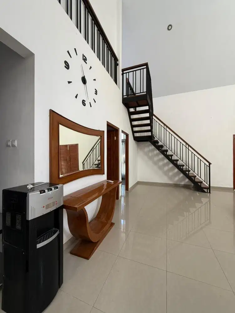 Disewakan rumah perabotan lengkap