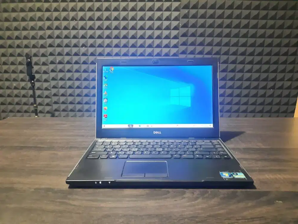Laptop Dell Latitude 3330