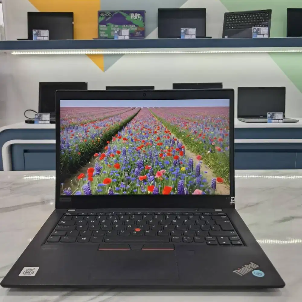[L89] Laptop LENOVO | Touchscreen |8GB|256GB| Cocok untuk Desain