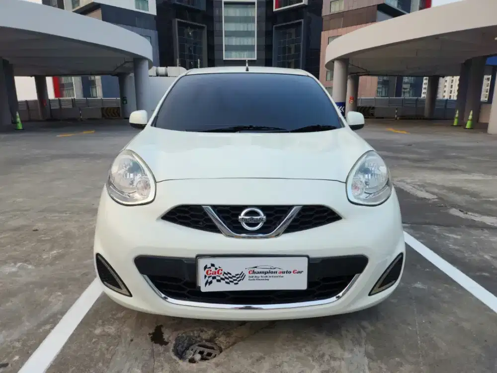 Nissan March 1.2 XS 2017 AT