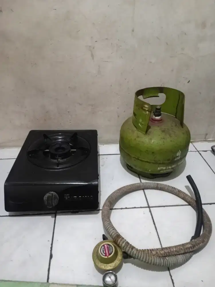Kompor gas nya udah sepaketan komplit ya siap pakai aja
Harga 350ribu