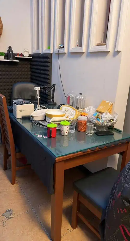 Dijual Meja Makan Kaca