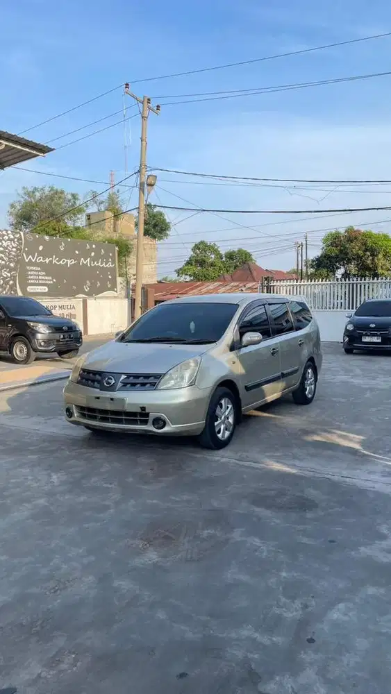 NISSAN GRAND LIVINA XV 2009 A/T