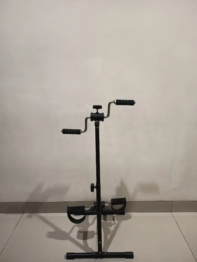 Sepeda statis fitness