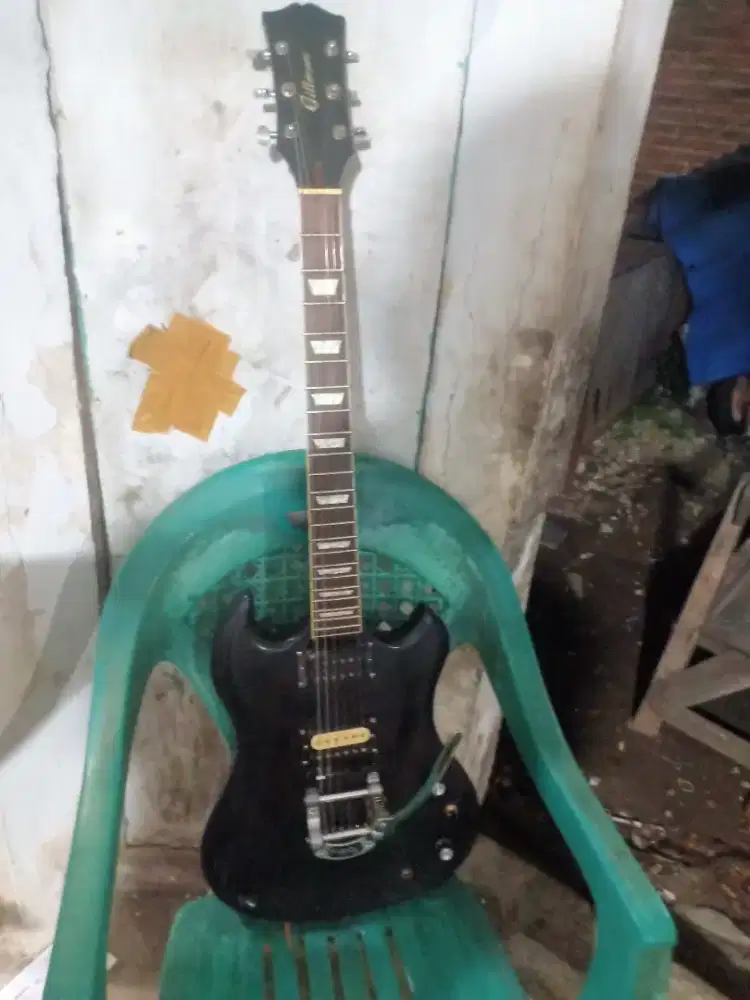 Gitar Listrik Gillmore