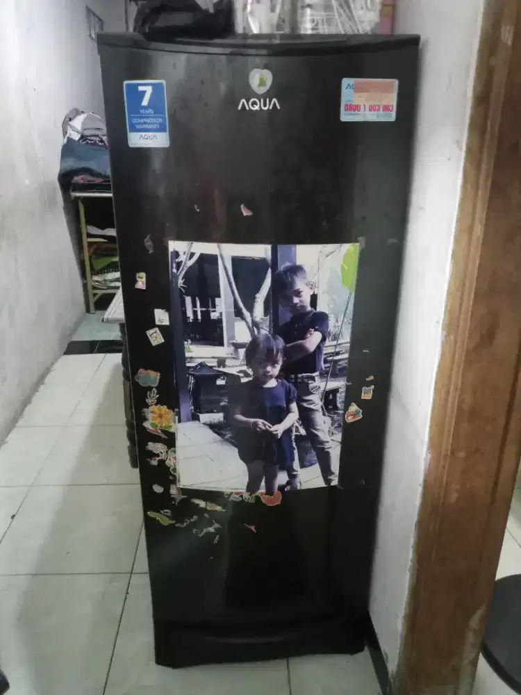 Kulkas 1 pintu aqua