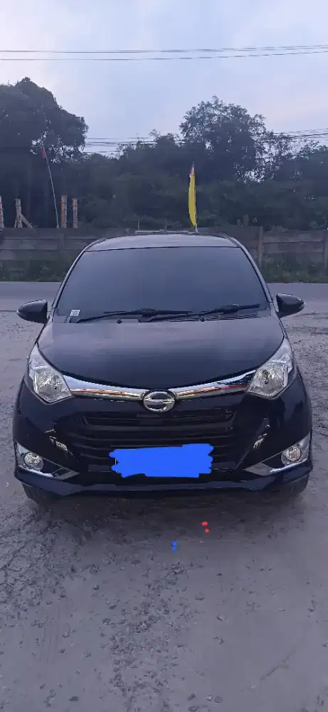 Daihatsu sigra  type R Deluxe metic th.2017