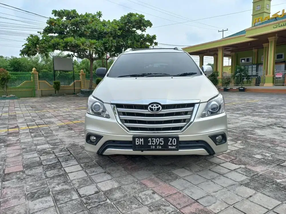 Dijual kijang innova G manual solar