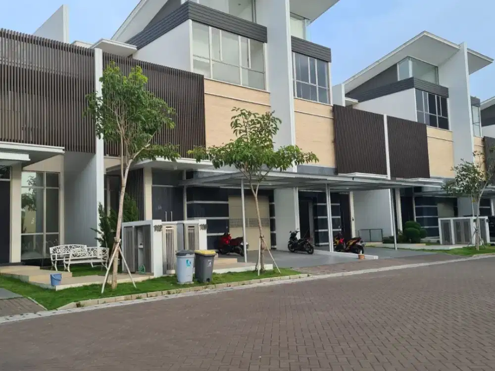 Rumah Mewah Golf Island PIK 10x30 View Danau dan Golf Ada Lift