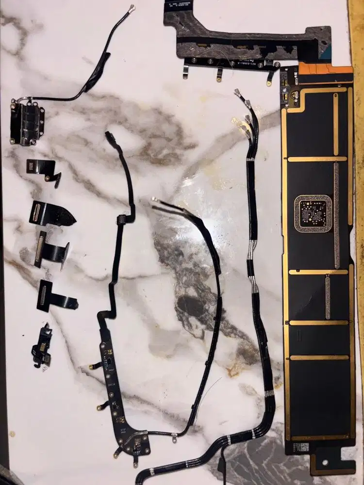Sparepart iPad Gen 10 Original Bundle PCB Kamera Speaker Flex