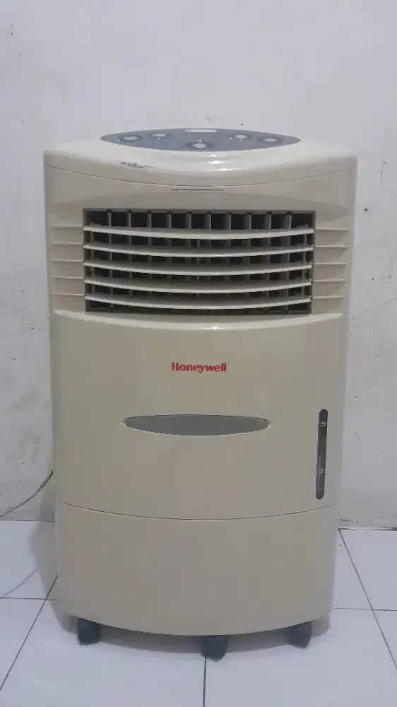 Air cooler Honeywell white 20 Liter CL20AE