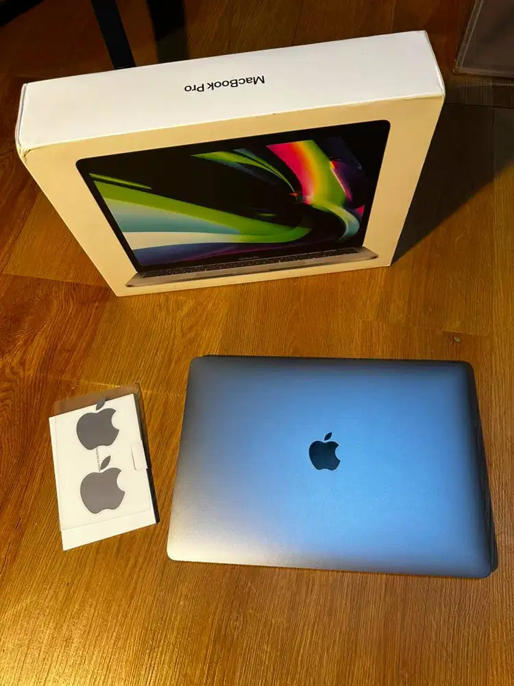 MacBook Pro M2 2022 Space Grey RAM 8gb SSD 256gb