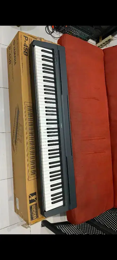 Digital piano yamaha p45