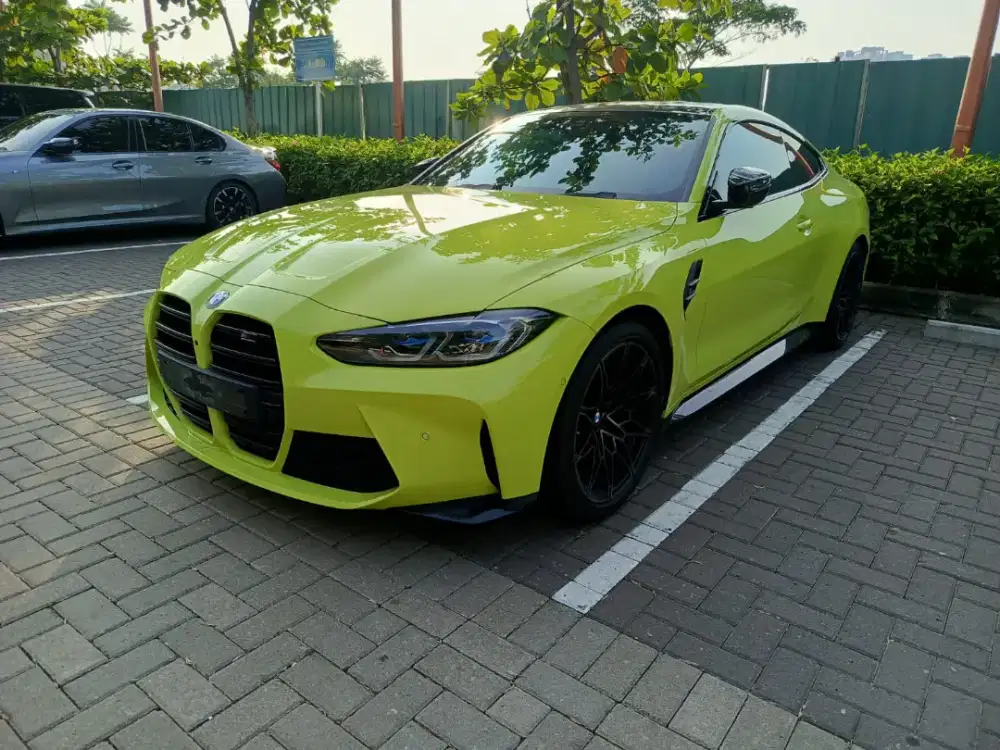 BMW M4 2023 Top condition