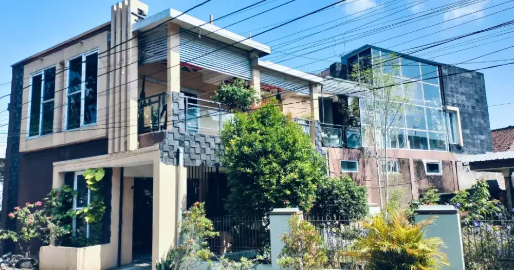Rumah Dijual Mewah dekat kampus undip jatingaleh semarang