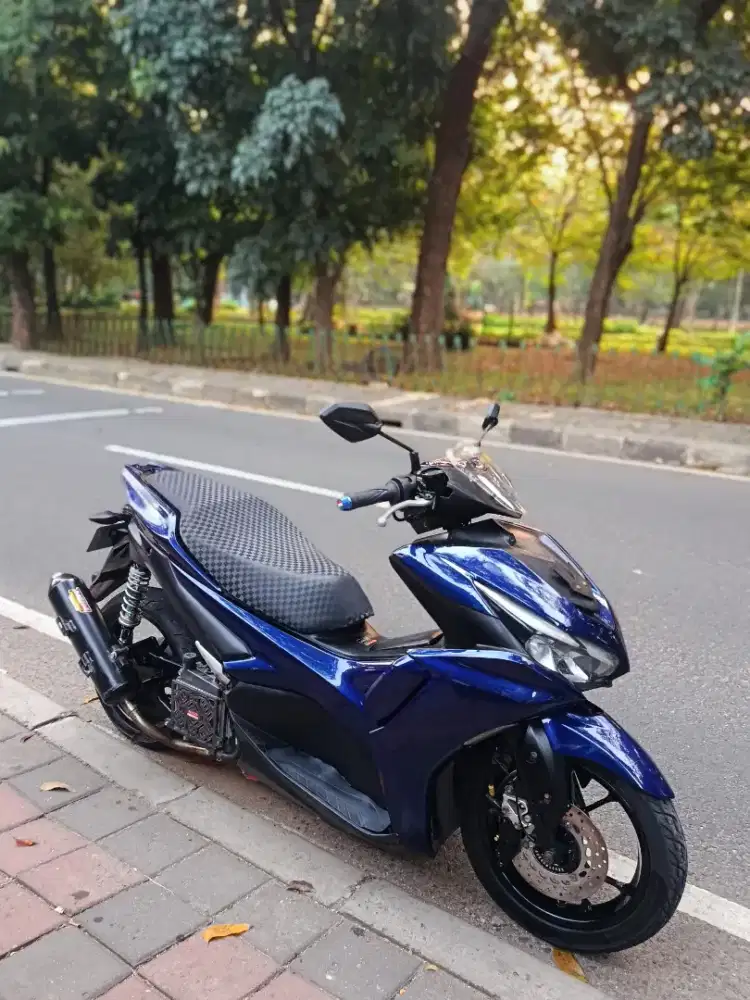 Yamaha aerox new tahun 2023 lengkap