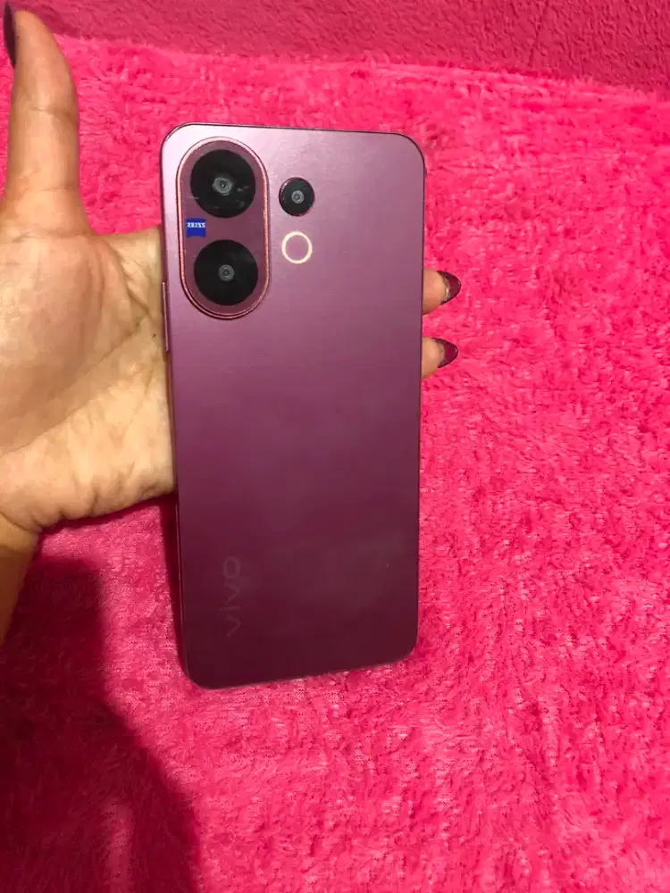 Vivo v60 8/256 NFC hp aja