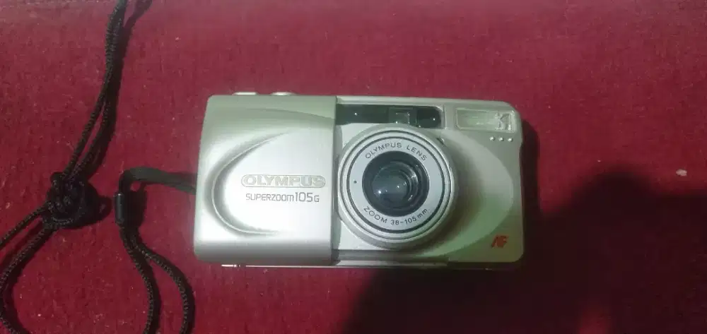 Kamera analog olympus super zoom 105G