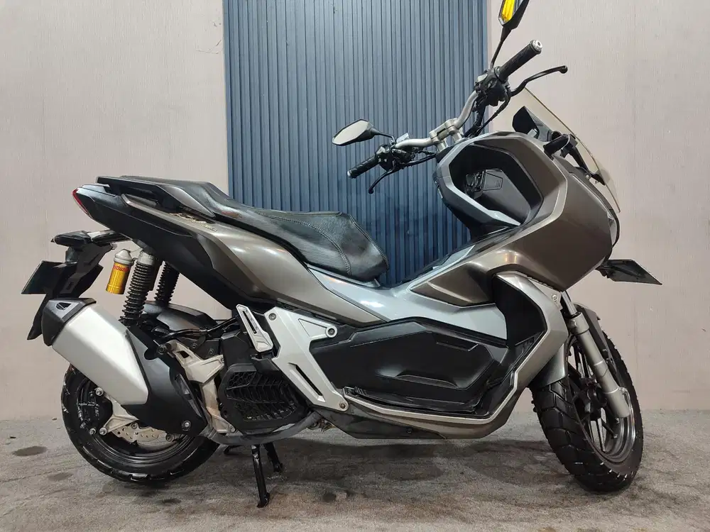 ADV 150 CBS 2019 istimewa mulus terawat siap pakai...