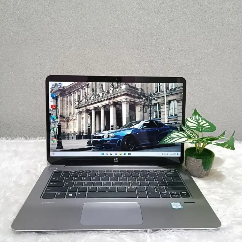HP ELITEBOOK 1030G1 INTEL CORE M5 6Y67 RAM 16GB SSD 128GB LAYAR 13.3