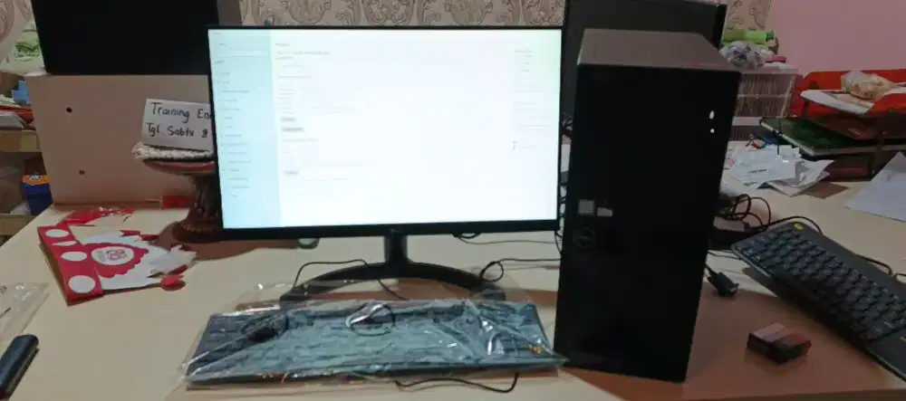 Dell vostro buildup 3670 core i3 8100 fullset