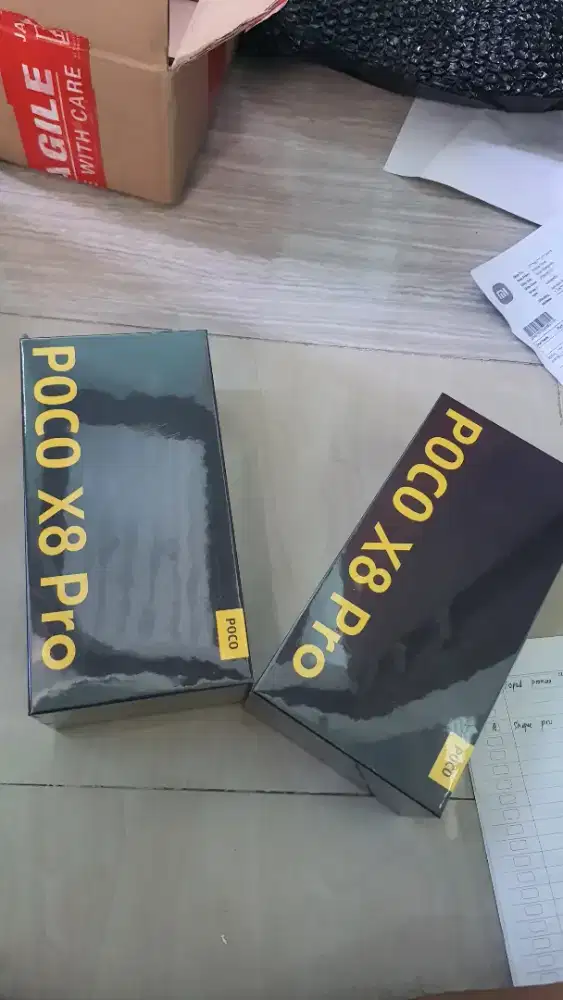 POCO X8PRO 12/512 GB