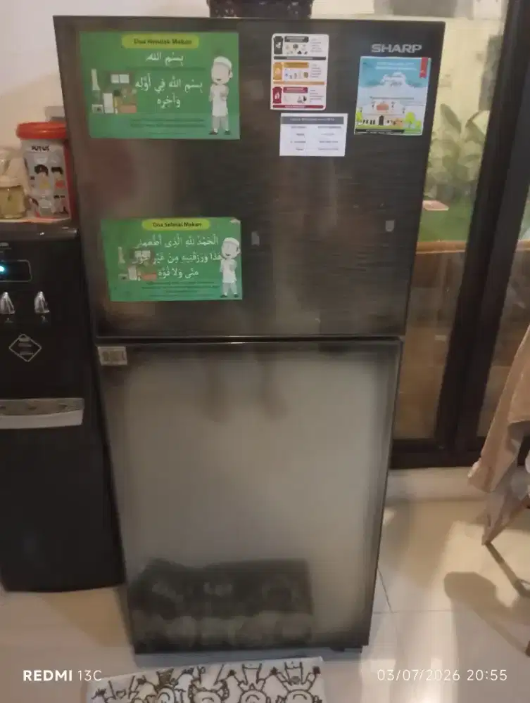 Kulkas Sharp 2 Pintu Besar